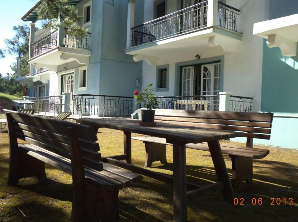 Rigos Apartments 维塔拉戴斯 外观 照片